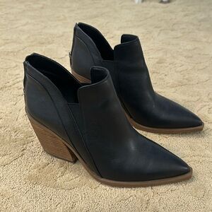 Vince Camuto Black Heeled Boots